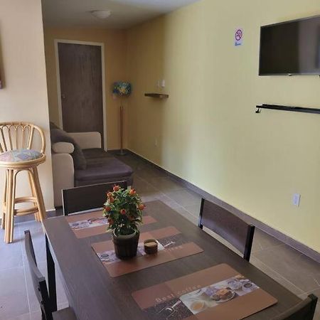 Centrally Located, Private, 1 Bedroom Apartment. Willemstad Exteriér fotografie